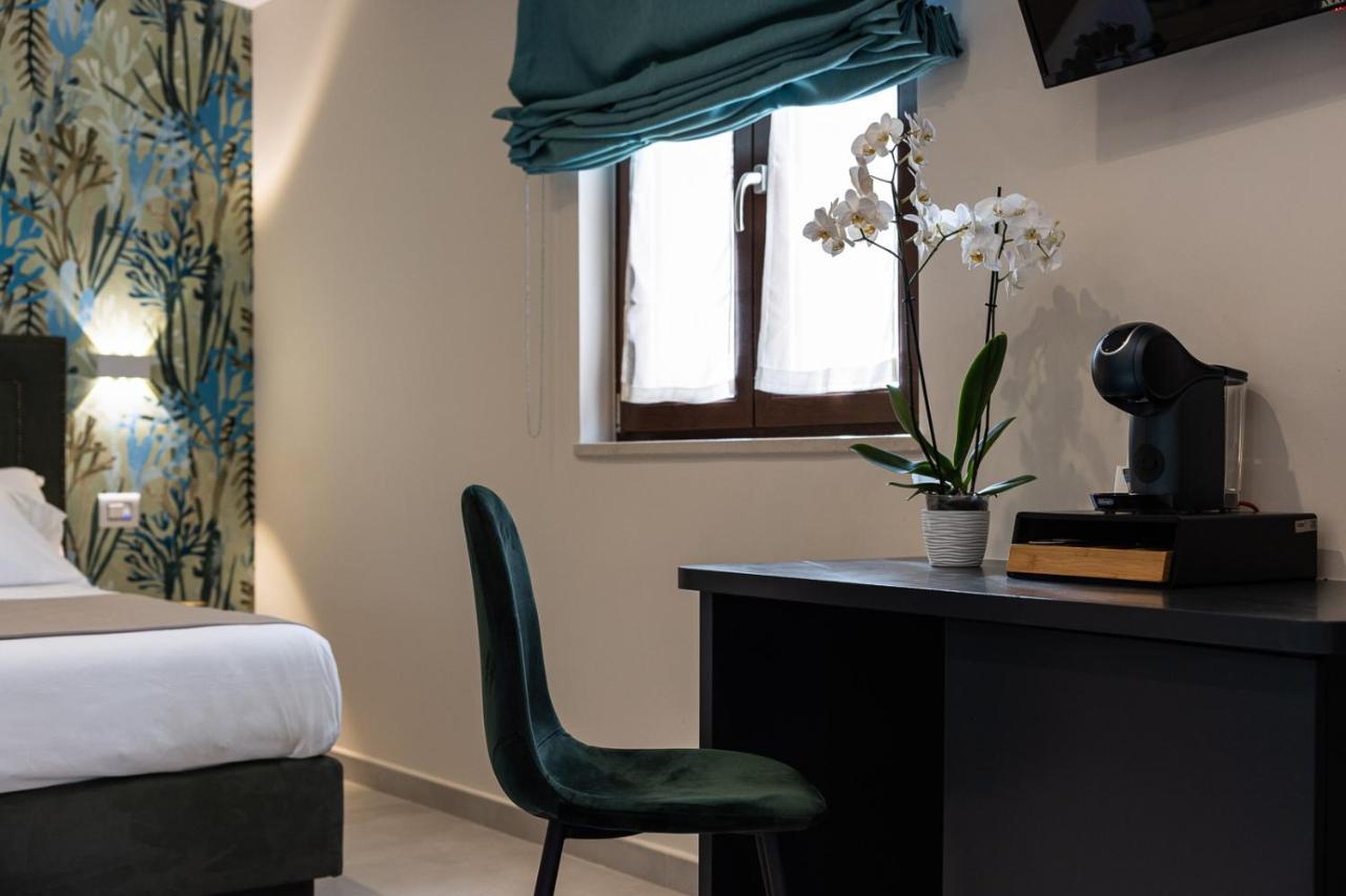 Torre Mola Suite Formia Zewnętrze zdjęcie