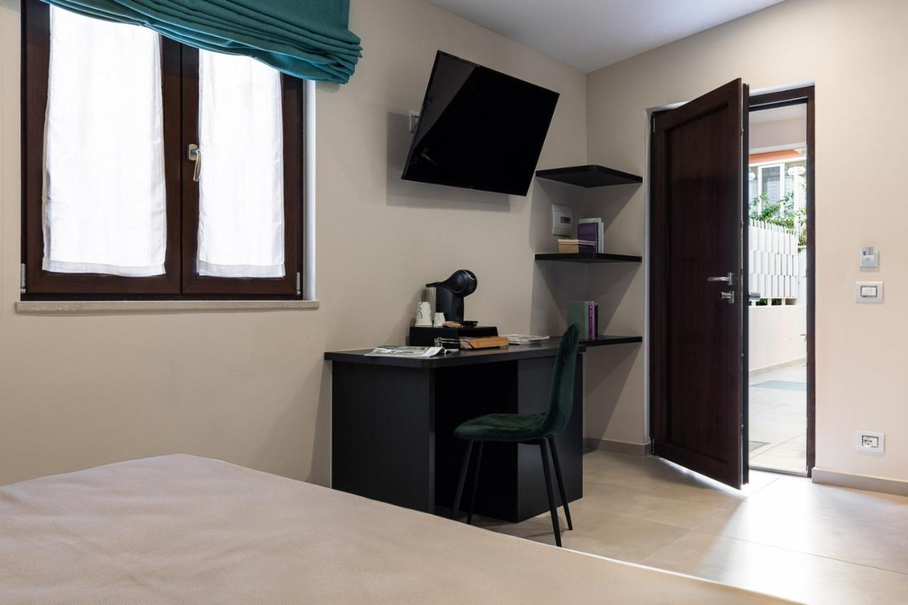 Torre Mola Suite Formia Zewnętrze zdjęcie